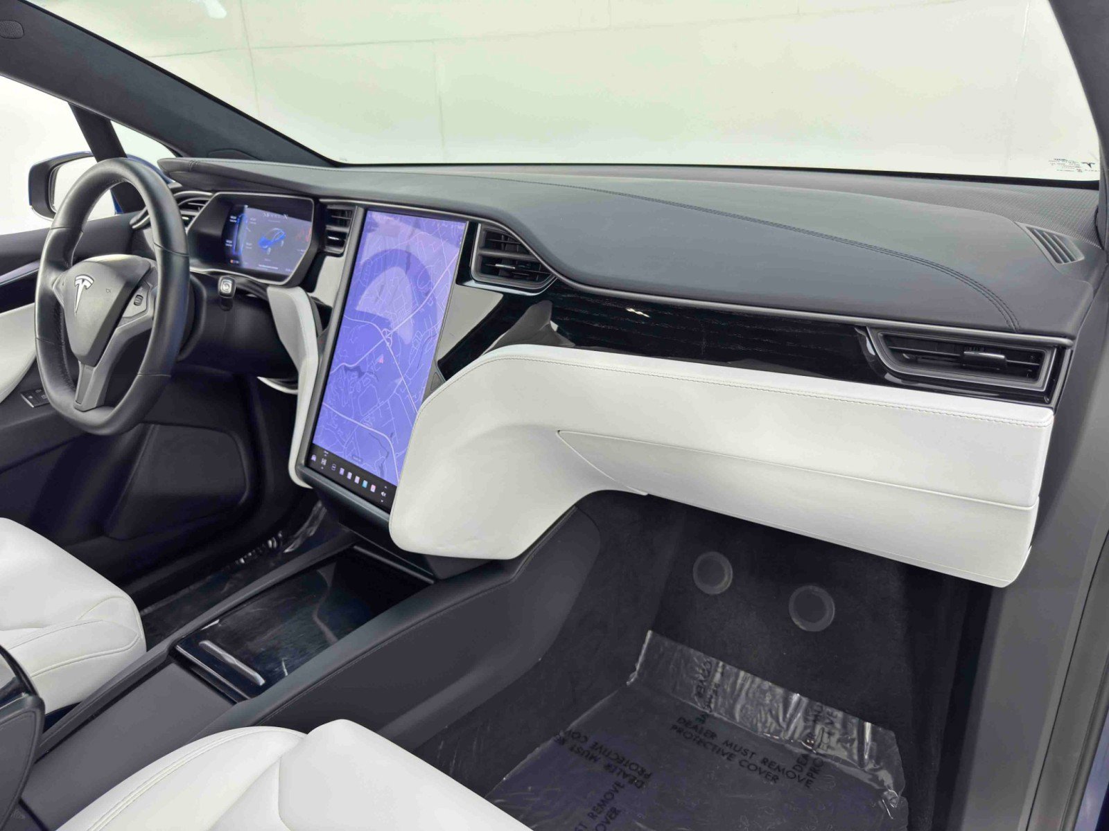 Used 2019 Tesla Model X 75D image 13