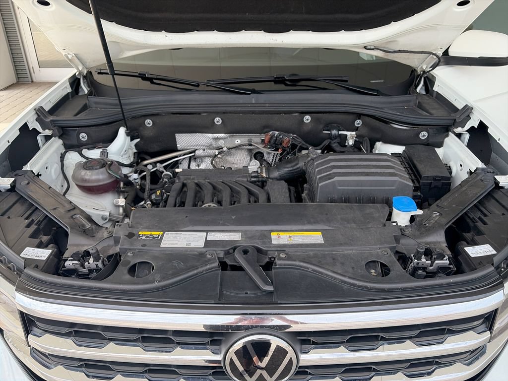Certified 2023 Volkswagen Atlas SE w/ Black Wheel Package FWD image 39