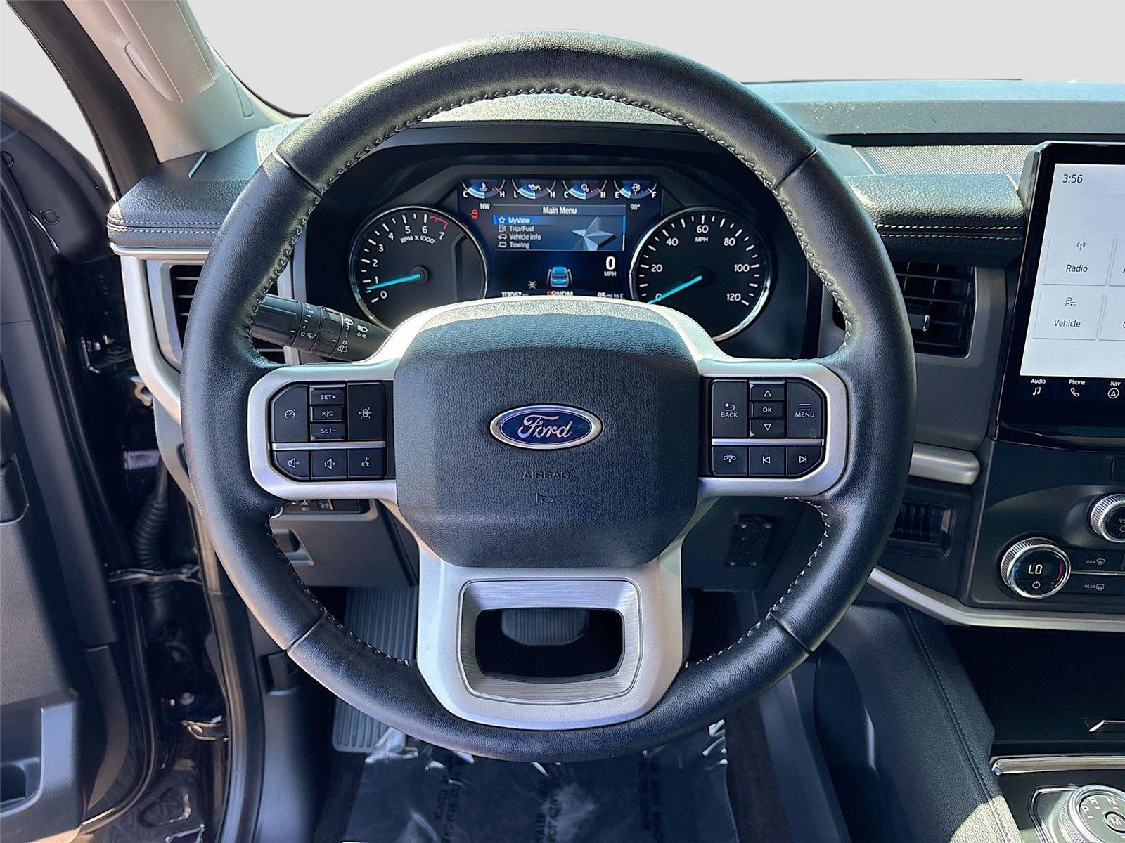 Used 2022 Ford Expedition XLT RWD image 11