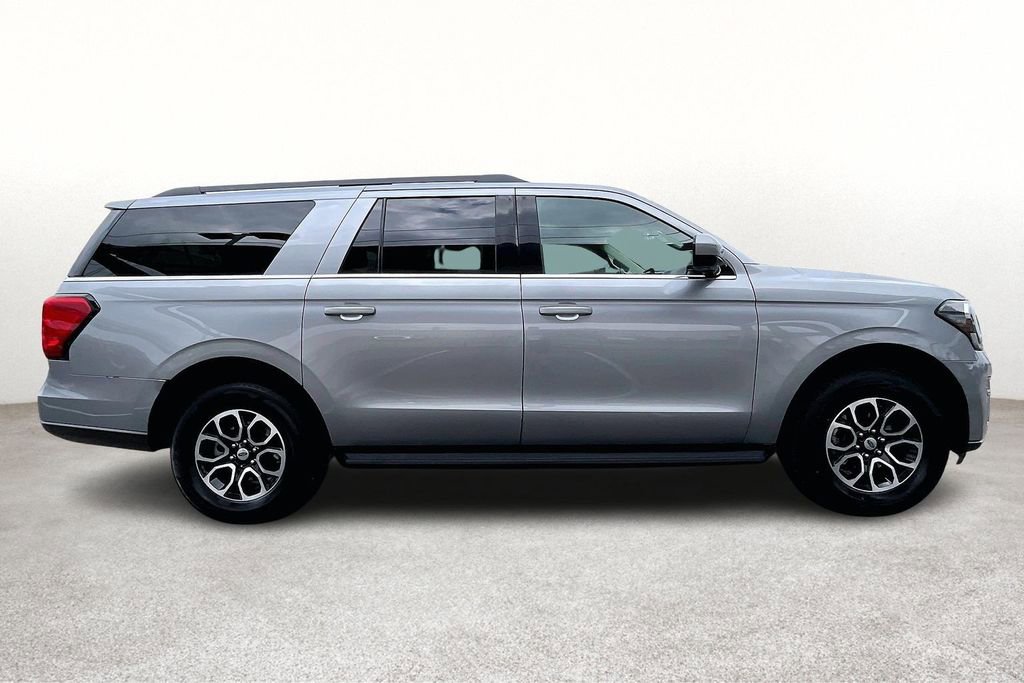 Used 2024 Ford Expedition Max XLT image 50
