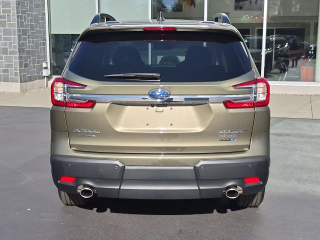 Used 2024 Subaru Ascent Premium w/ Convenience Package AWD/4WD image 5