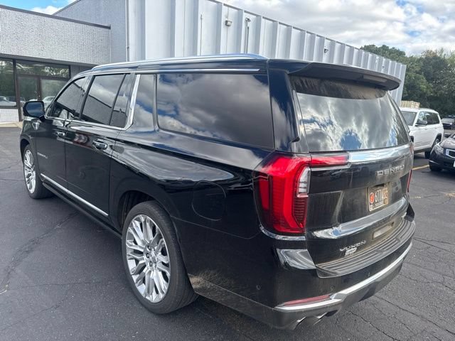 Used 2025 GMC Yukon XL Denali w/ Denali Reserve Package AWD/4WD image 7