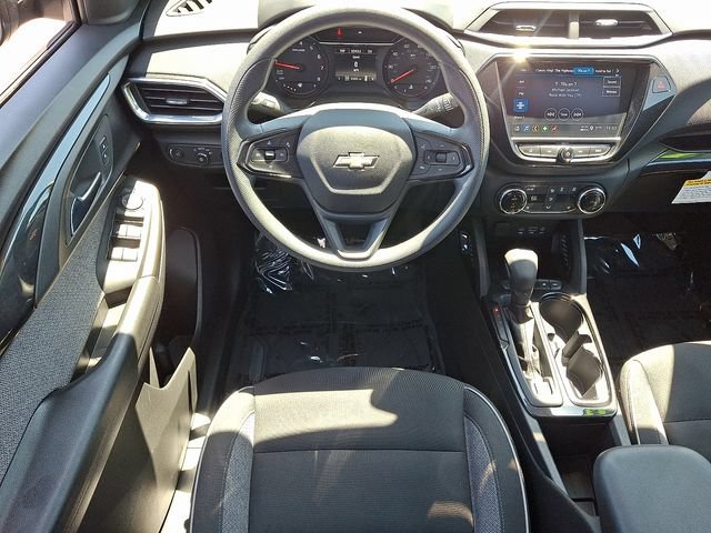 Certified 2023 Chevrolet TrailBlazer LT w/ Convenience Package AWD/4WD image 11