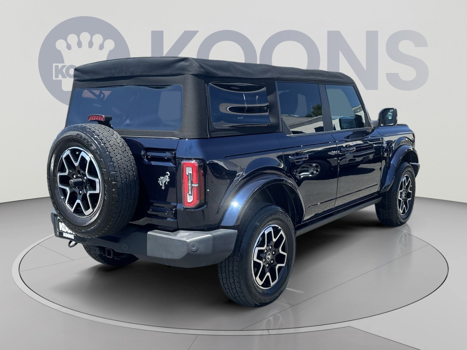 Used 2021 Ford Bronco Outer Banks AWD/4WD image 11