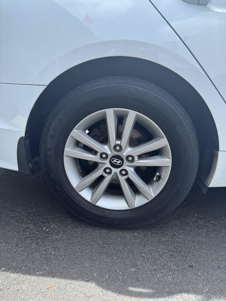 Used 2015 Hyundai Sonata SE FWD image 29