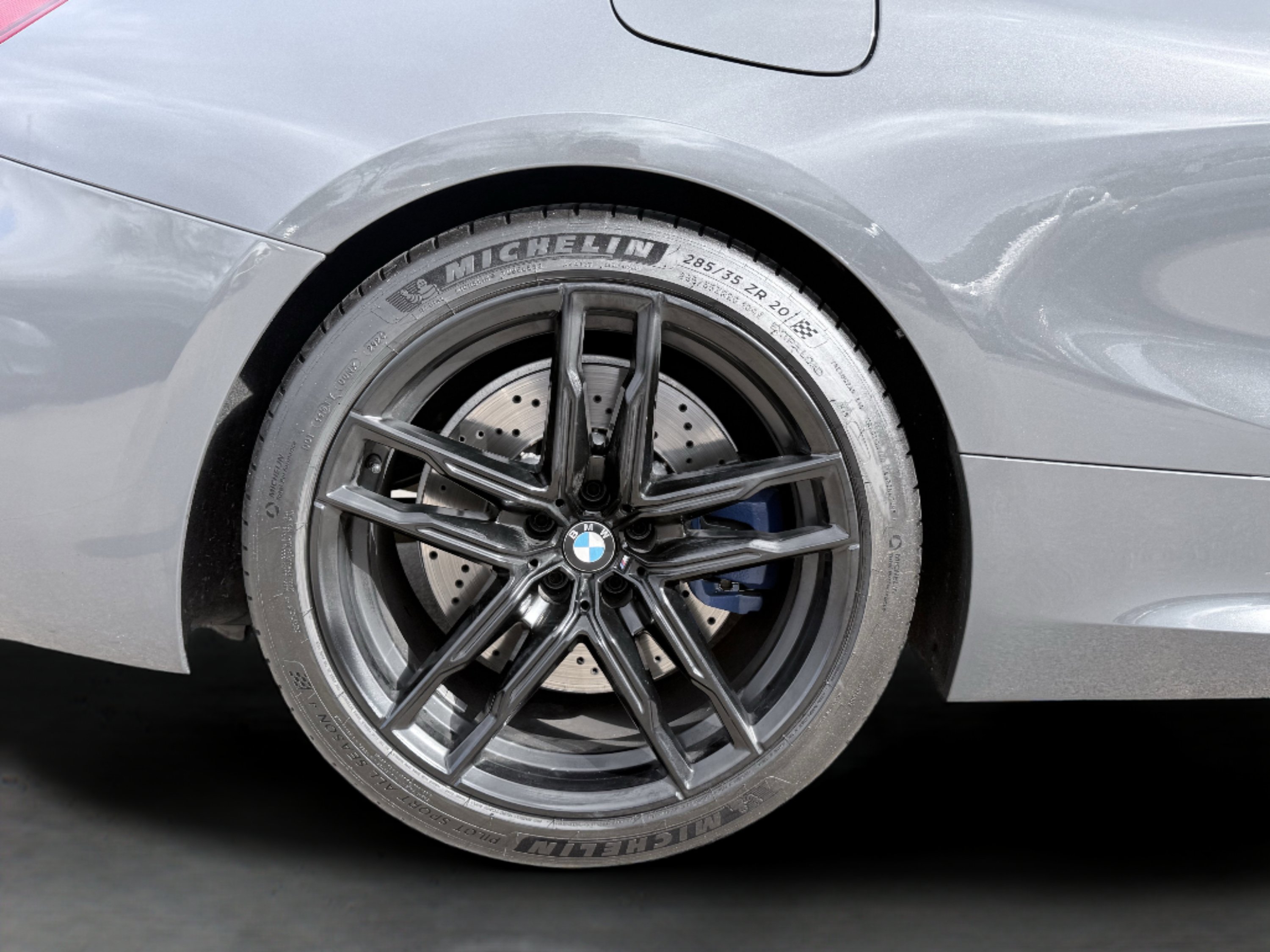 Used 2020 BMW M8 Competition AWD/4WD image 10