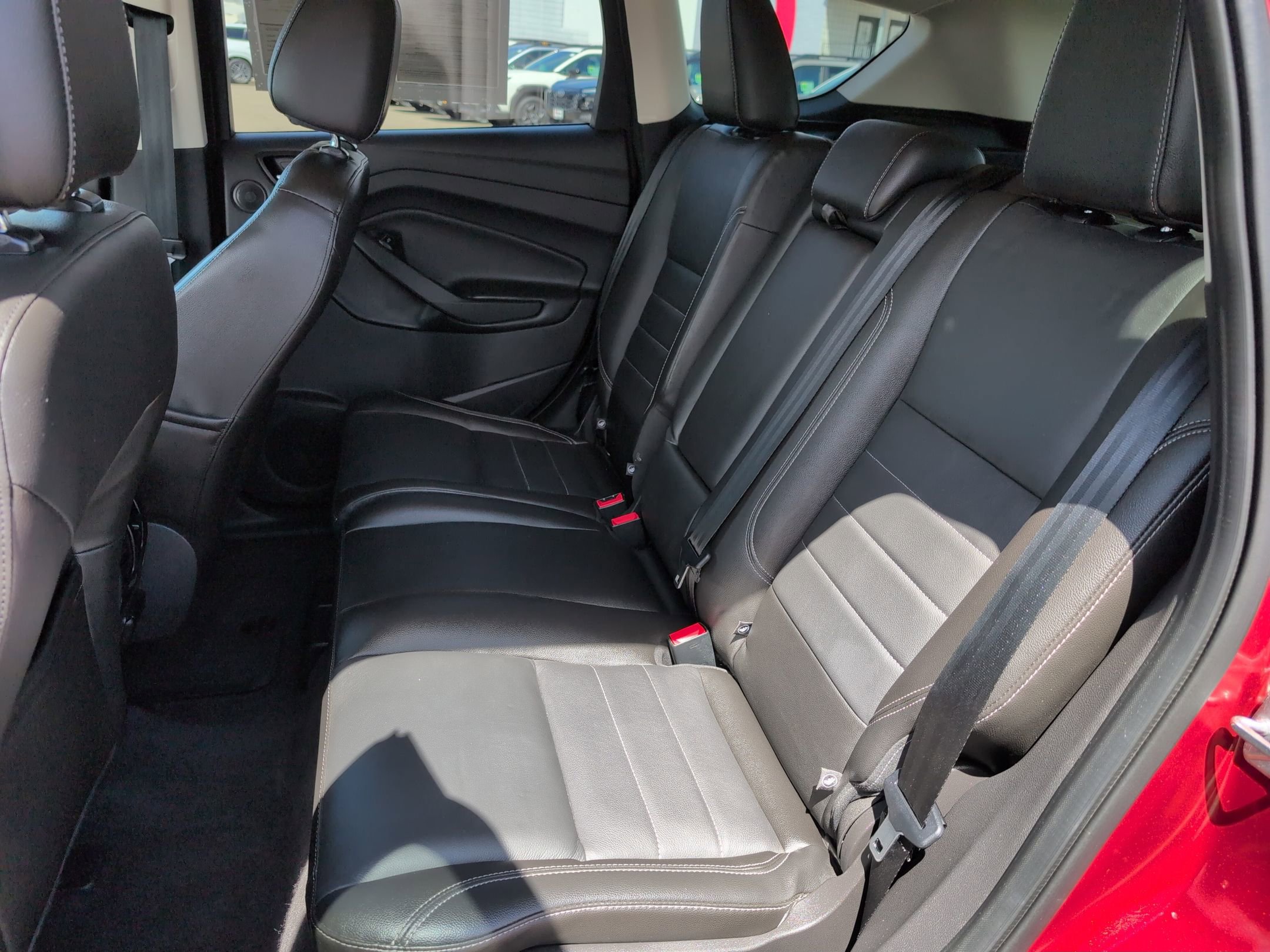 Used 2014 Ford Escape Titanium image 14