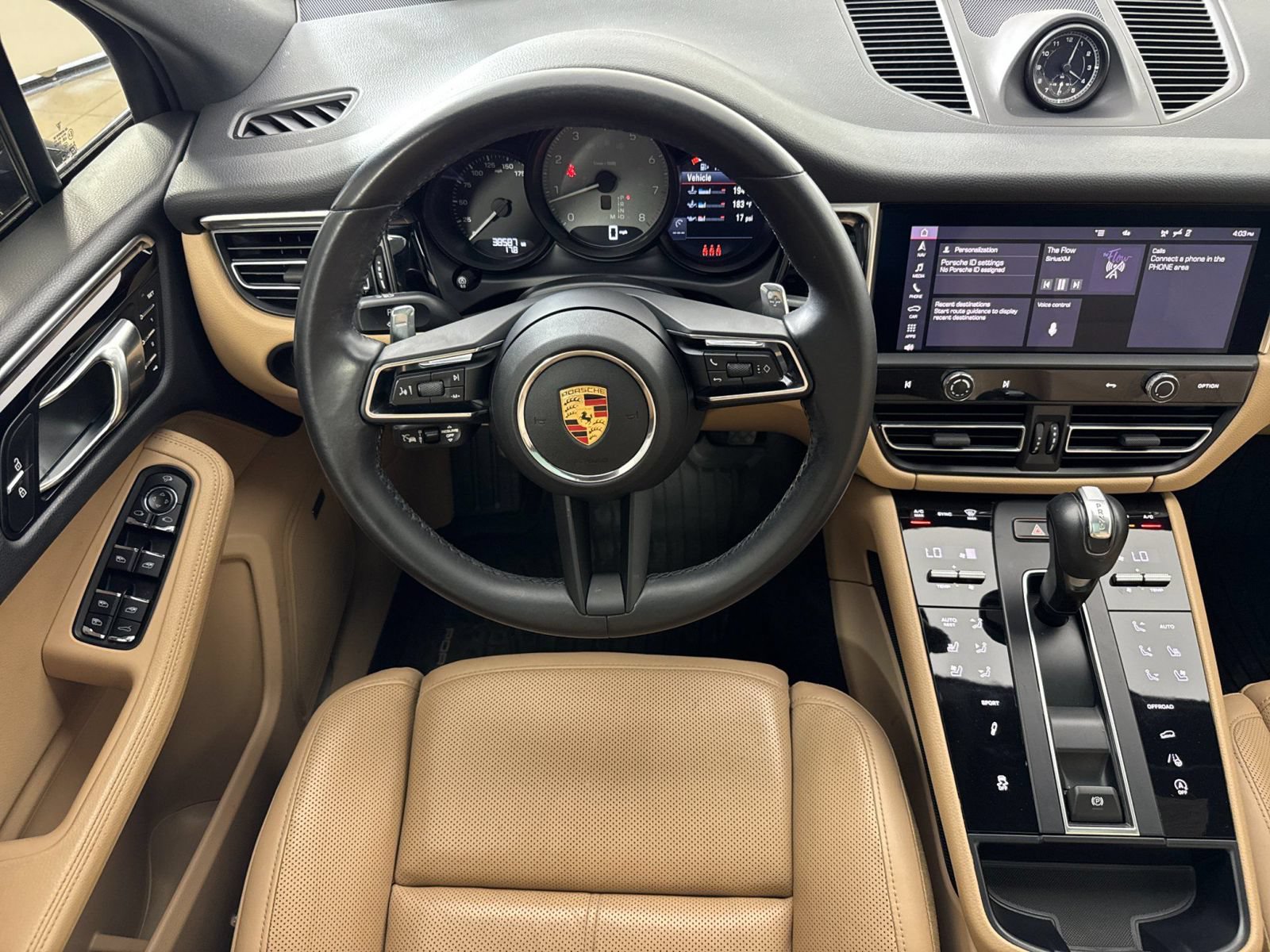 Certified 2024 Porsche Macan S AWD/4WD image 14