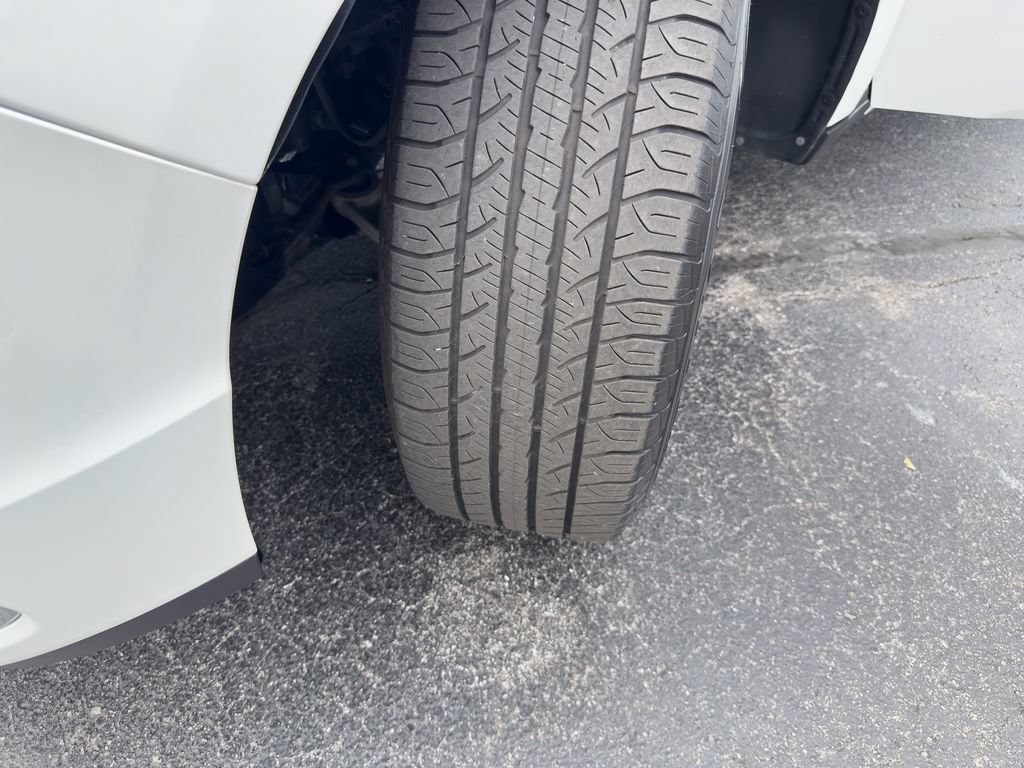 Used 2020 Acura MDX SH-AWD image 33