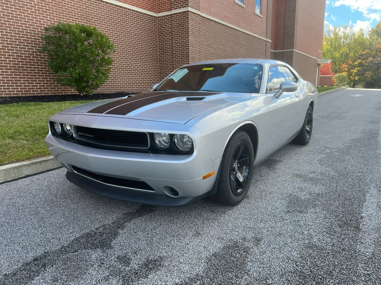 Used 2012 Dodge Challenger SXT