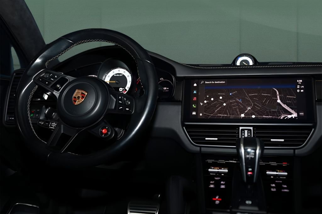 Used 2023 Porsche Cayenne Turbo GT image 38