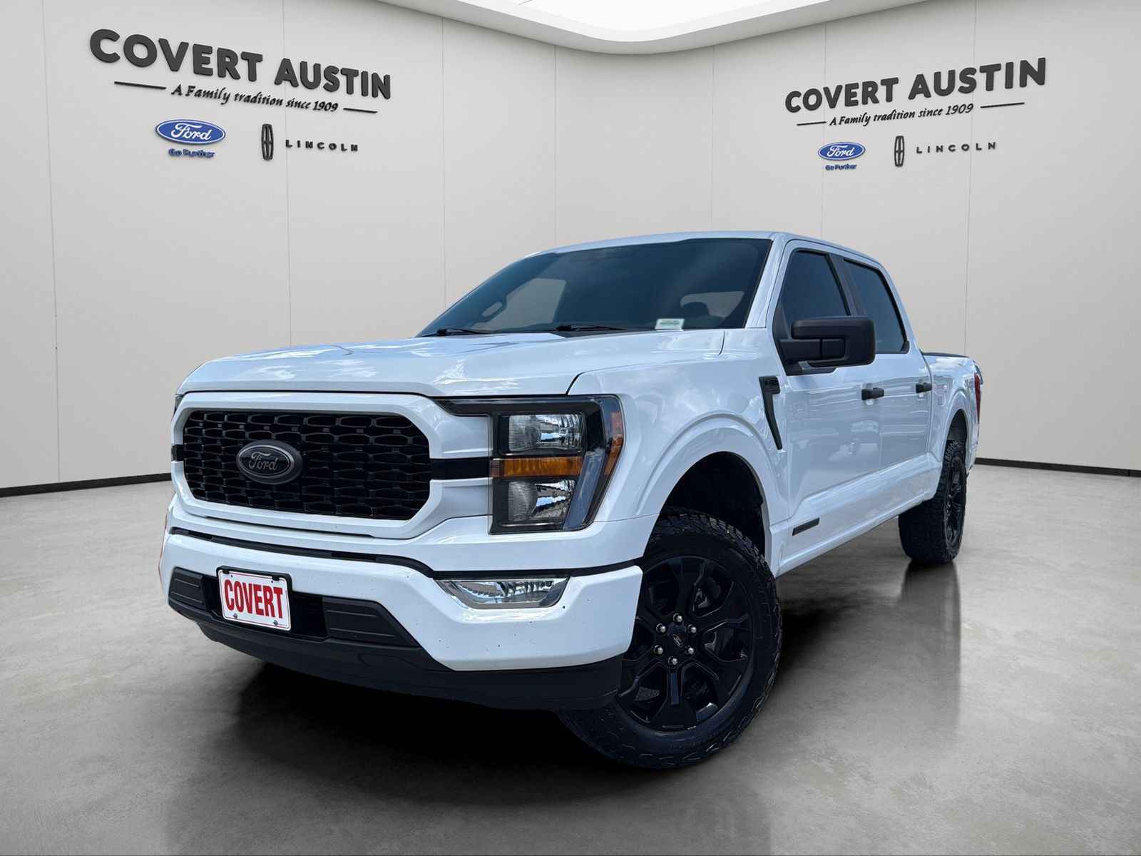 Certified 2022 Ford F150 XL w/ STX Black Appearance Package RWD image 1