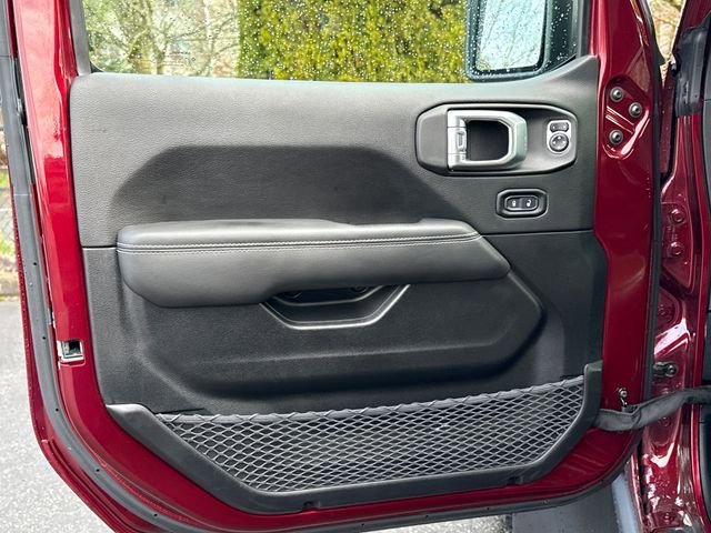 Used 2021 Jeep Gladiator Rubicon image 22