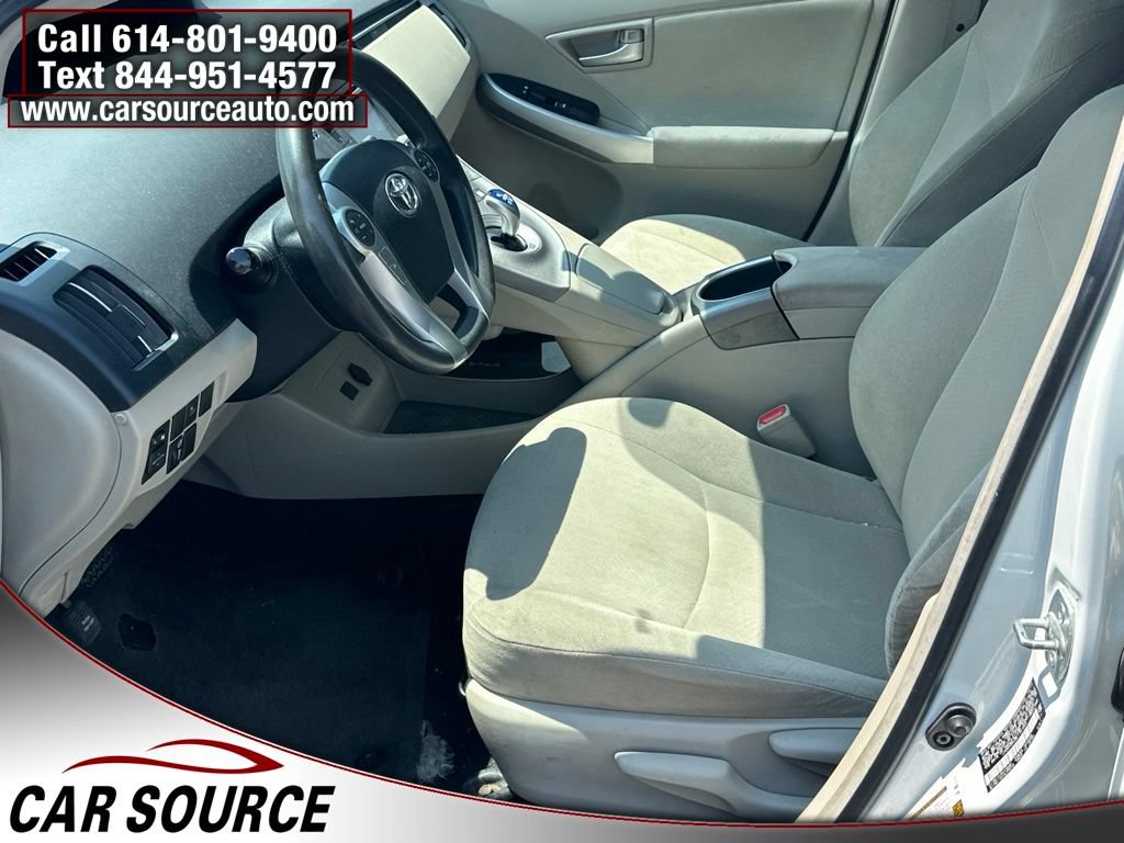 Used 2014 Toyota Prius Three w/ Solar Roof Package FWD image 10