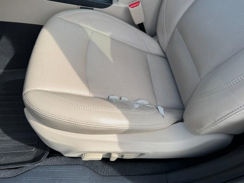 Used 2019 Subaru Outback 3.6R Limited image 16