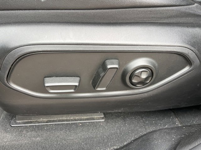 Used 2024 Jeep Grand Cherokee Limited 4xe image 15