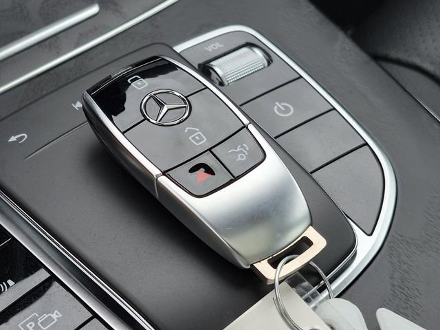Certified 2023 Mercedes-Benz E 350 4MATIC Sedan image 38
