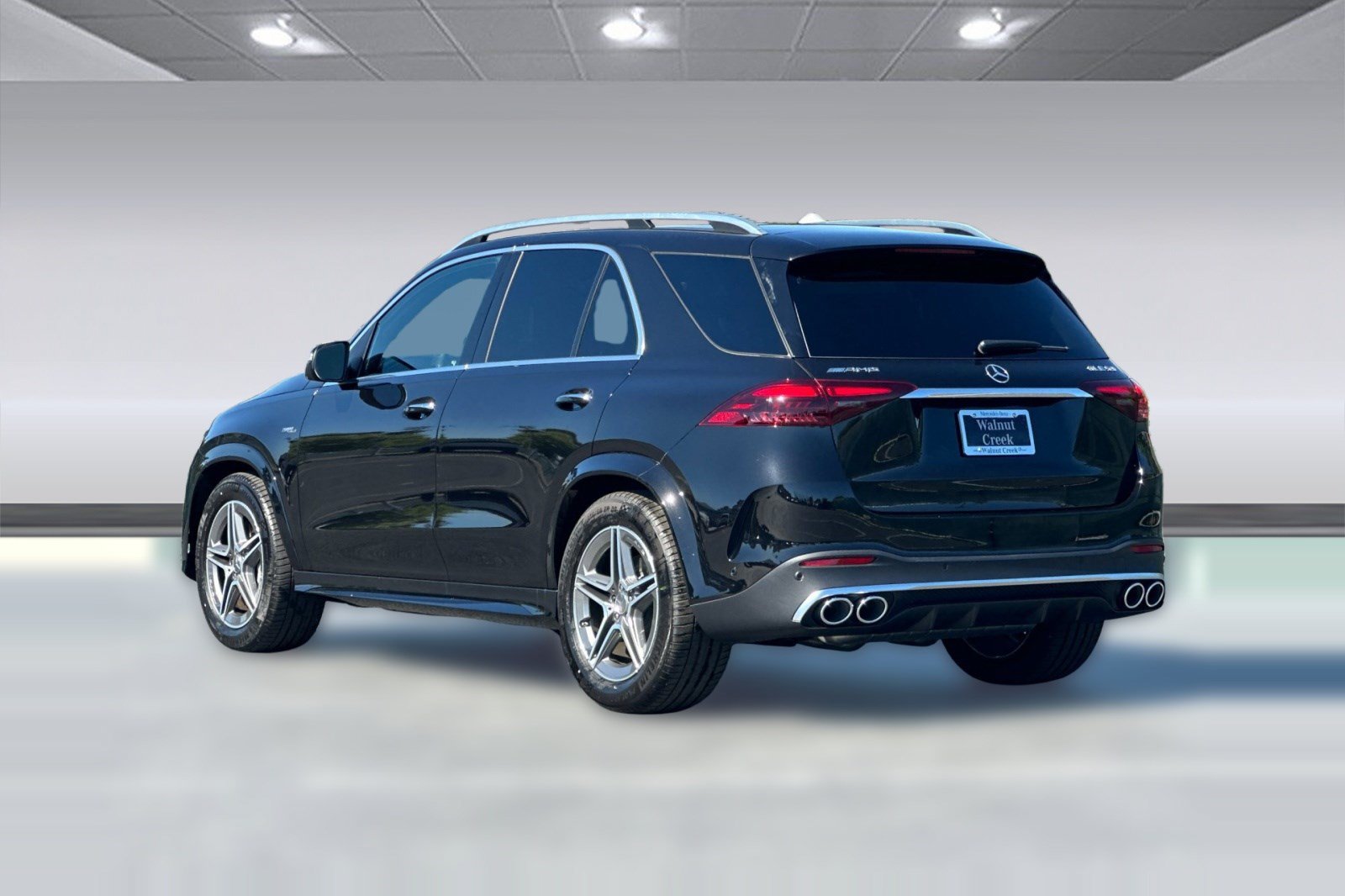 Used 2025 Mercedes-Benz GLE 53 AMG 4MATIC image 3
