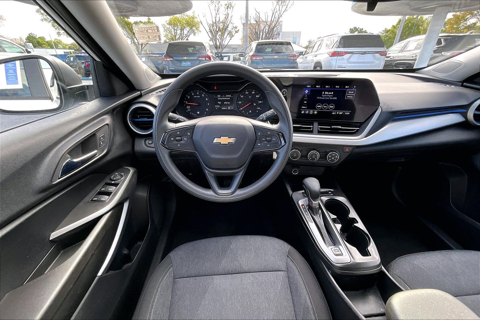 Certified 2024 Chevrolet Trax LS FWD image 13