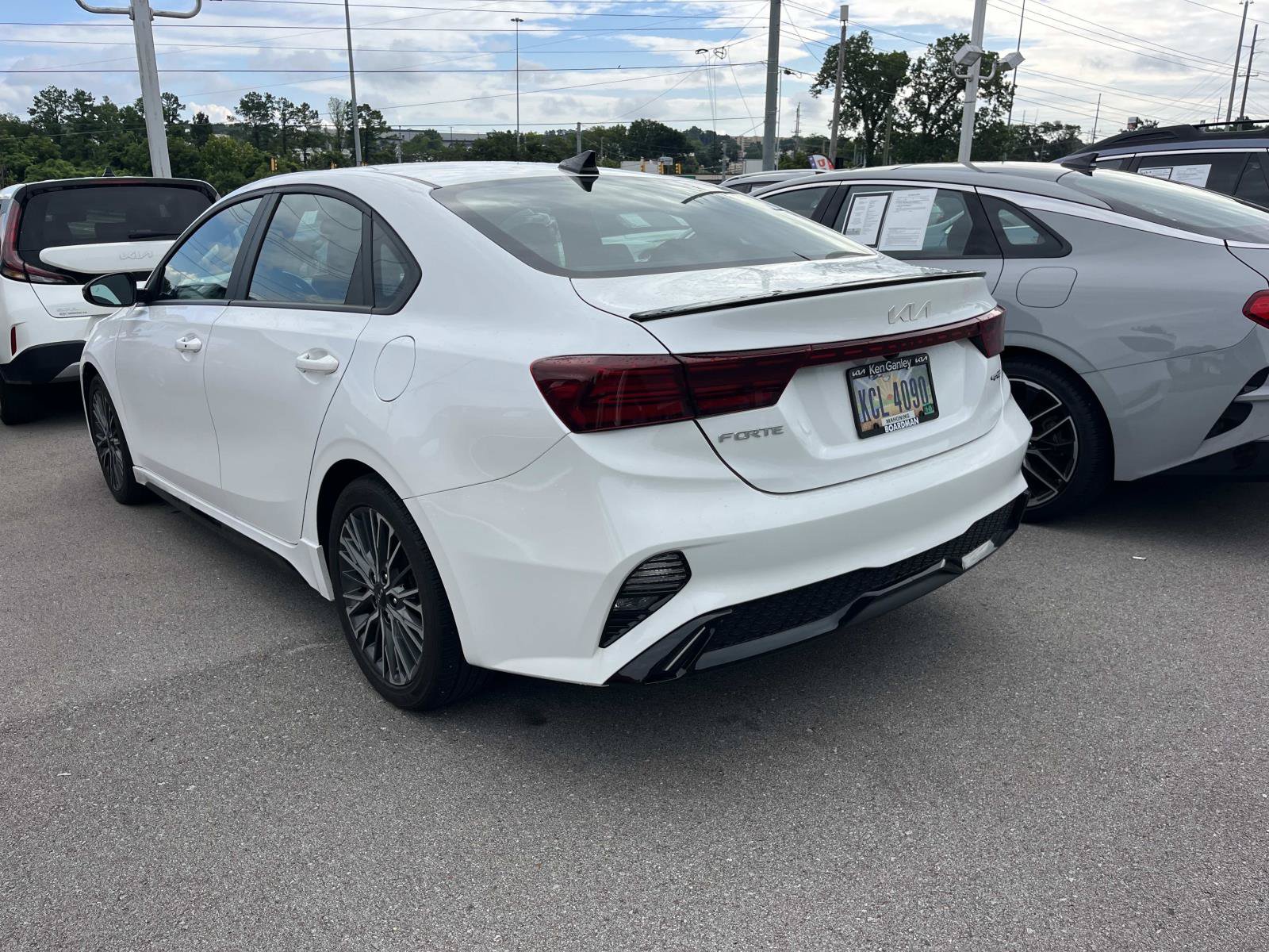 Used 2023 Kia Forte GT-Line FWD image 4