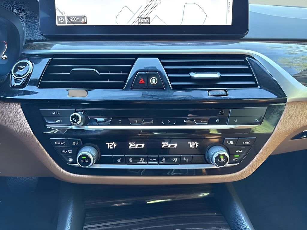 Certified 2023 BMW 530i xDrive w/ Premium Package image 26