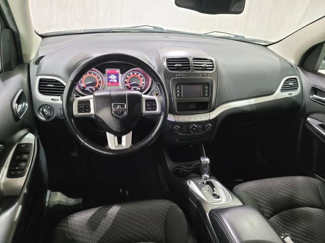 Used 2012 Dodge Journey SXT image 4