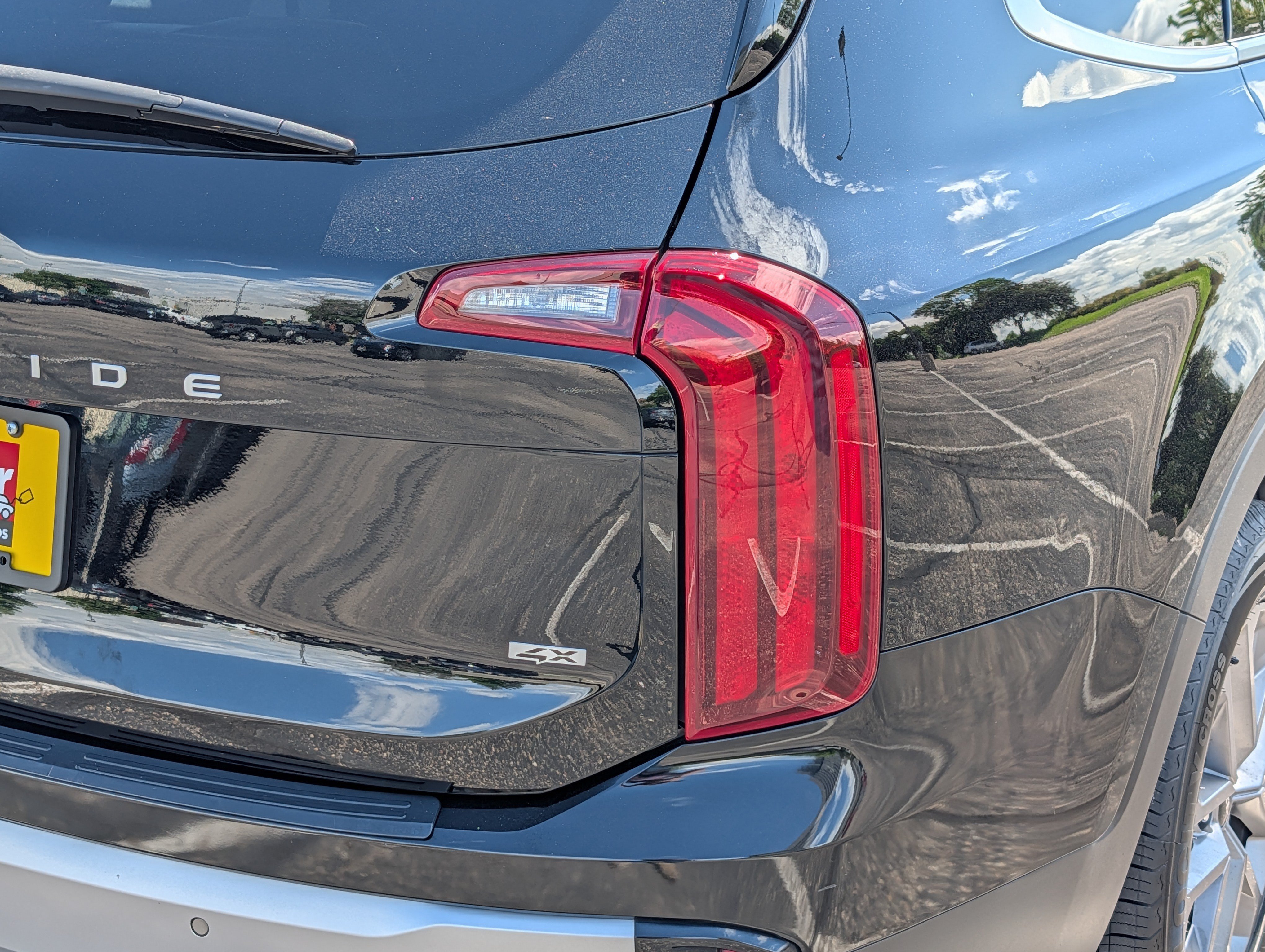 Certified 2023 Kia Telluride LX AWD/4WD image 17