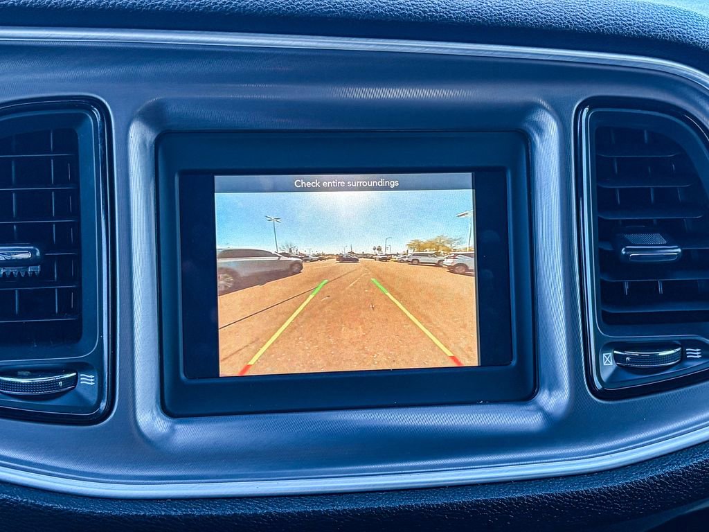 Used 2021 Dodge Challenger SXT image 39