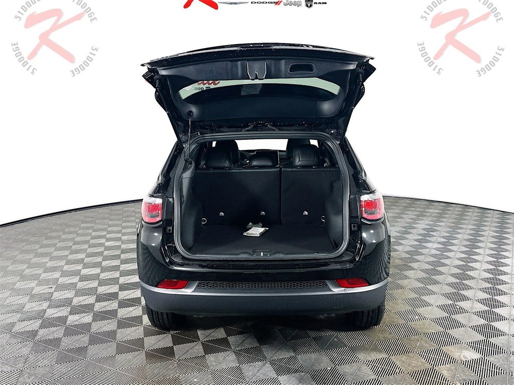 New 2026 Jeep Compass Latitude w/ Quick Order Package 29K image 16