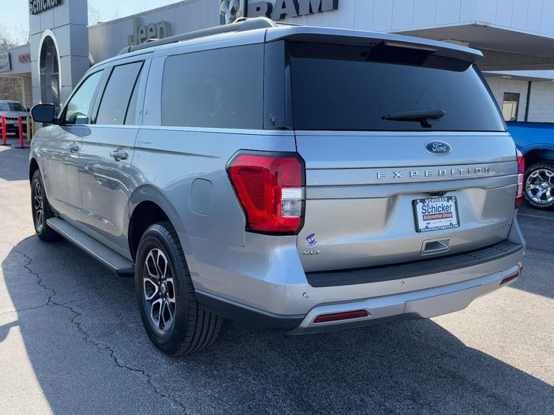 Used 2024 Ford Expedition Max XLT AWD/4WD image 8