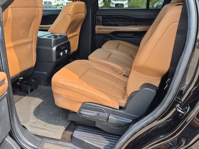 Certified 2023 Ford Expedition Platinum AWD/4WD image 30