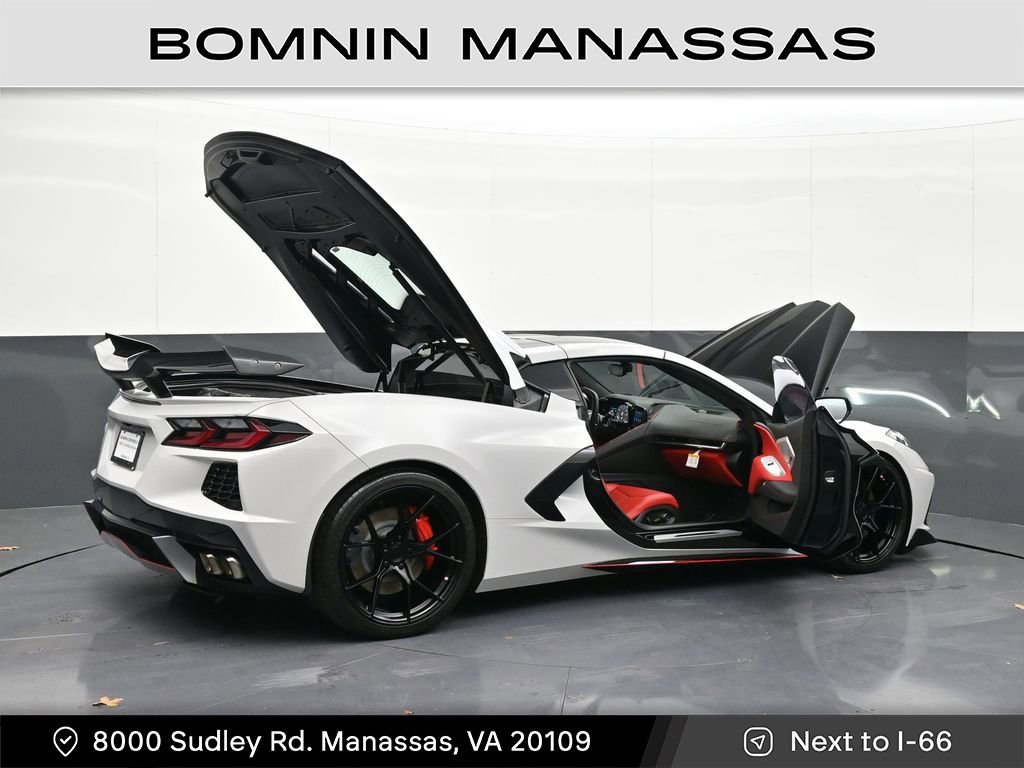 Used 2022 Chevrolet Corvette Stingray Premium Cpe w/ Z51 Performance Package image 37
