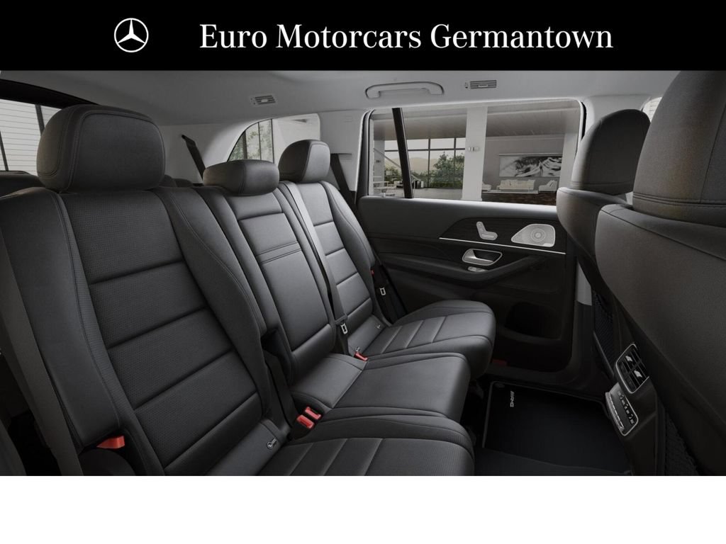 New 2026 Mercedes-Benz GLS 450 4MATIC image 5