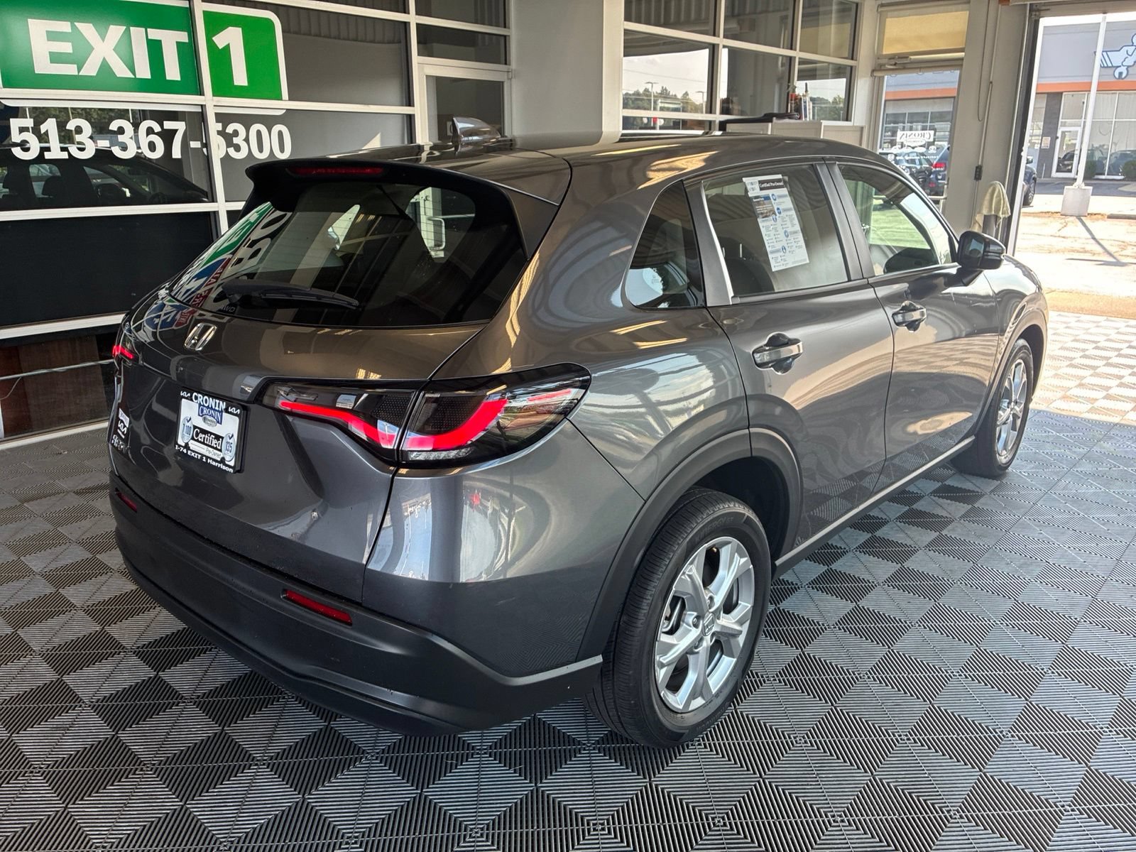 Used 2024 Honda HR-V LX image 6