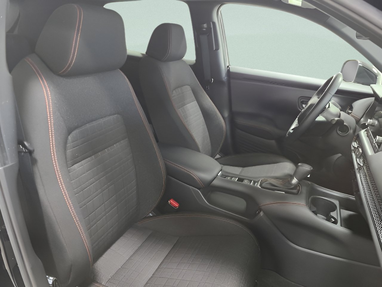 Certified 2025 Honda HR-V Sport image 13