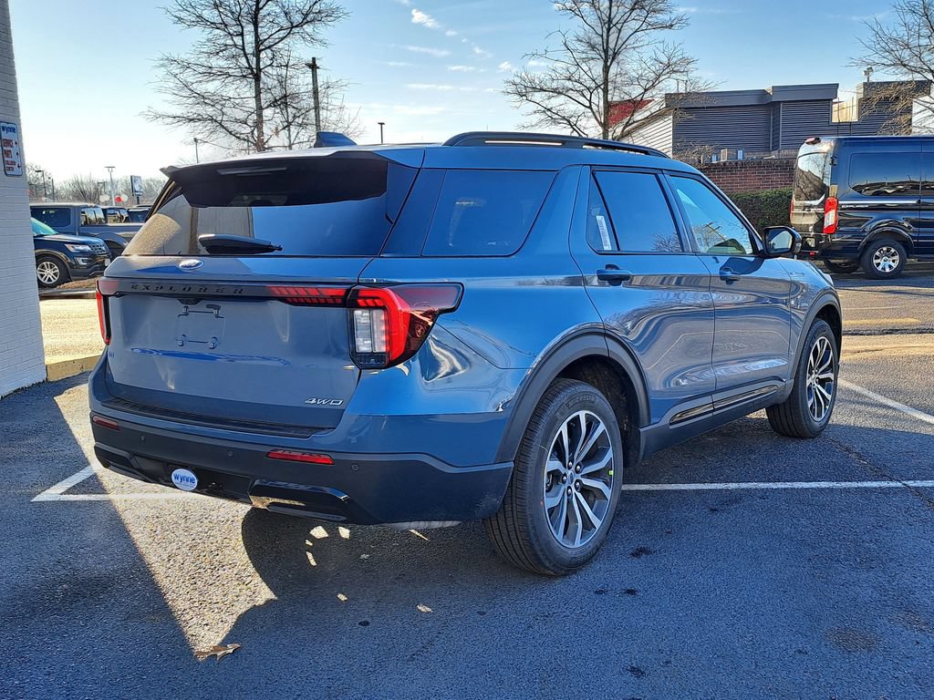New 2026 Ford Explorer ST-Line AWD/4WD image 6