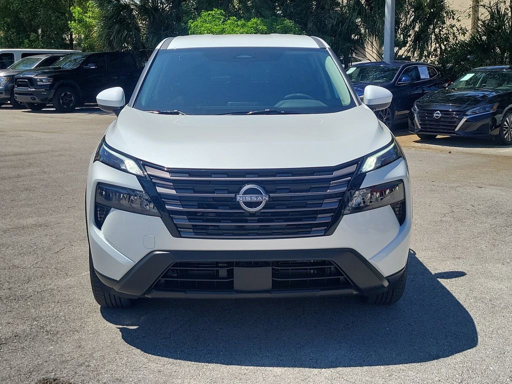 New 2026 Nissan Rogue SV FWD image 8
