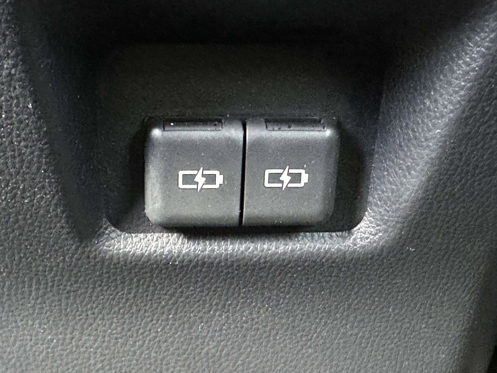 Certified 2025 Toyota RAV4 XLE AWD/4WD image 20
