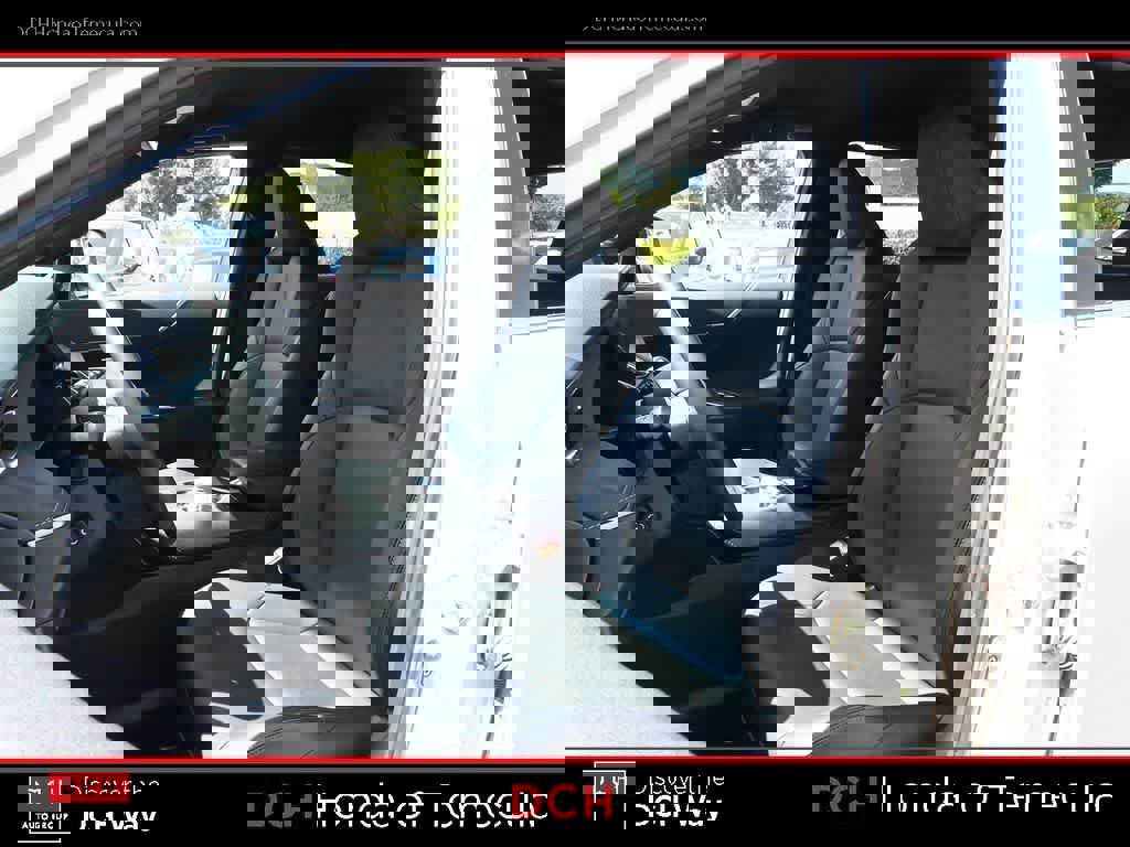 Used 2022 Toyota Venza XLE AWD/4WD image 19