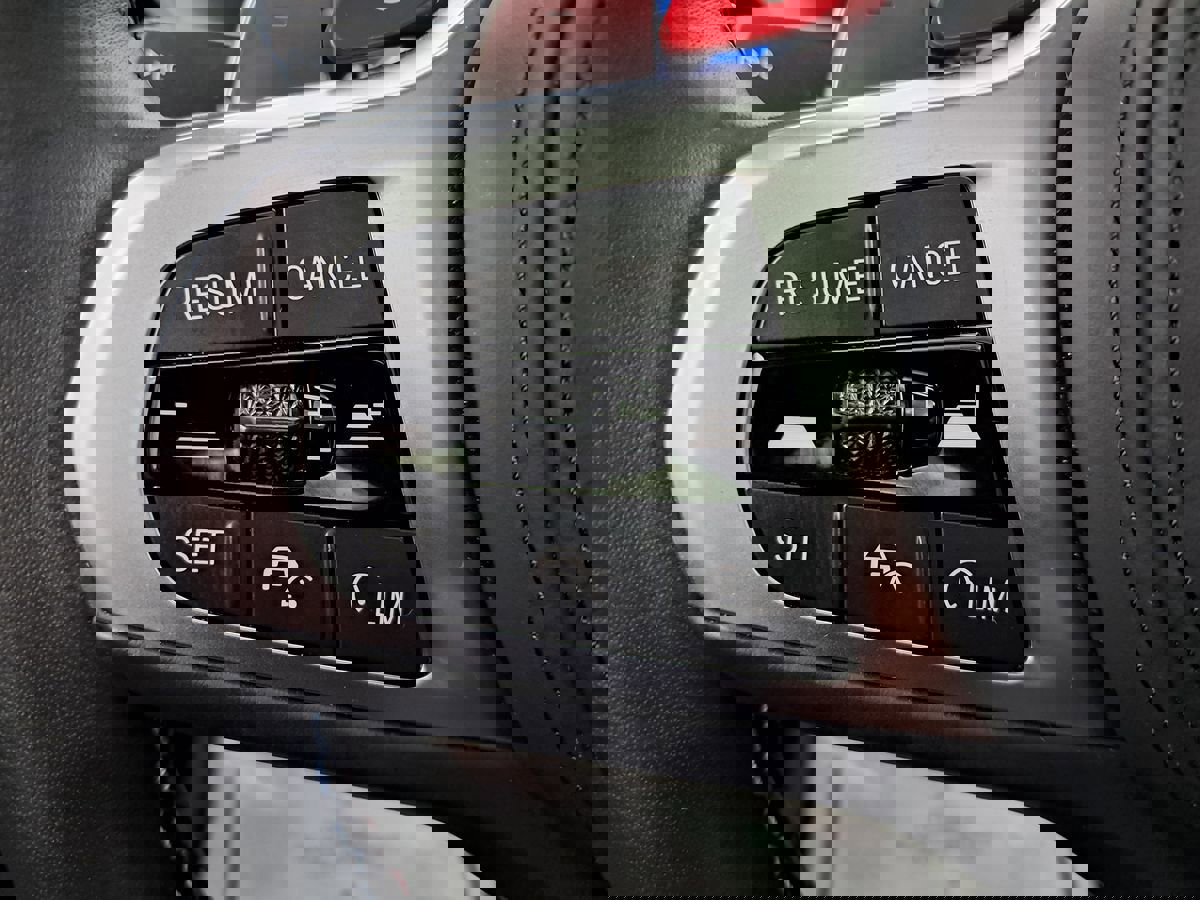 Used 2024 BMW M2 w/ Lighting Package image 15