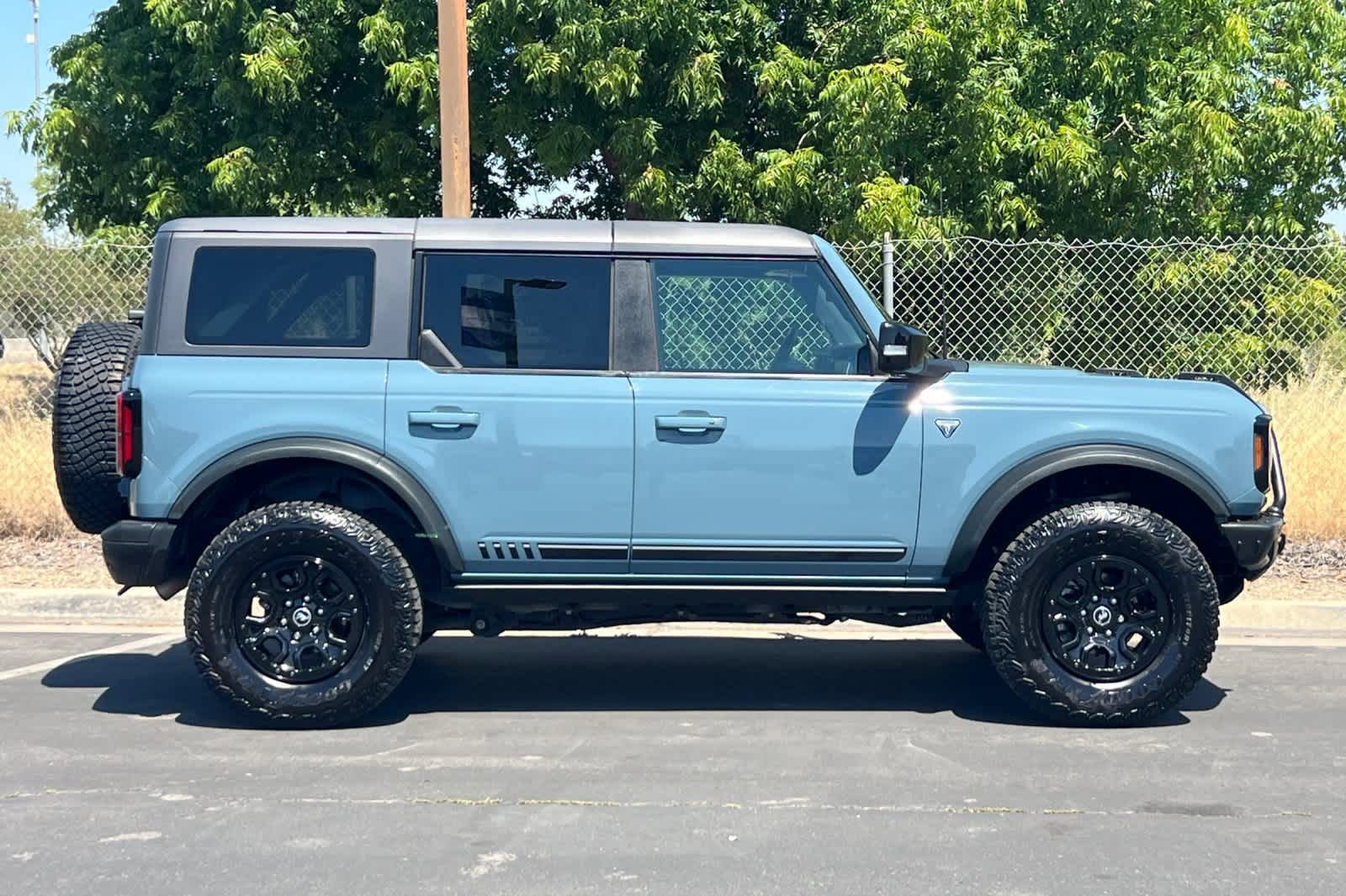 Used 2021 Ford Bronco First Edition AWD/4WD image 8