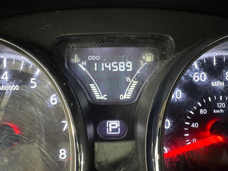 Used 2016 Nissan Versa SV FWD image 14