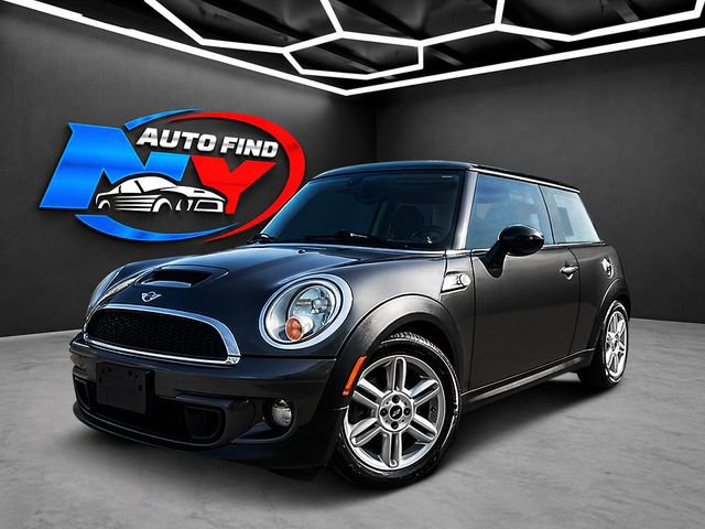 Used 2013 MINI Cooper S w/ Premium Pkg 2 FWD image 1