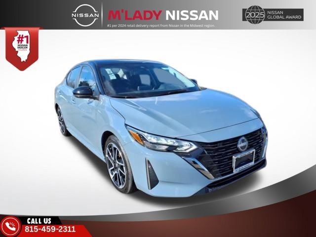 New 2025 Nissan Sentra SR image 1