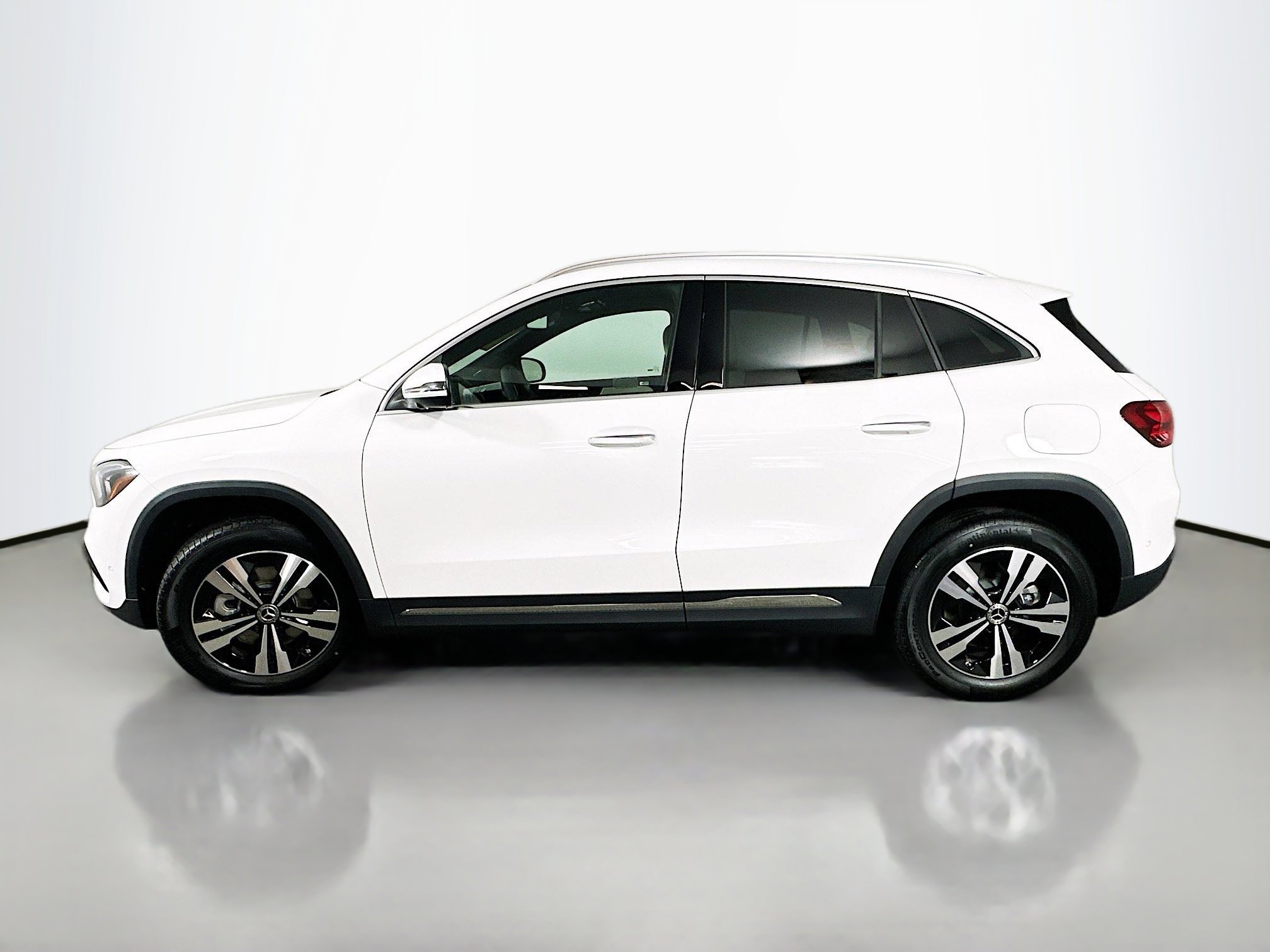 New 2026 Mercedes-Benz GLA 250 4MATIC image 4