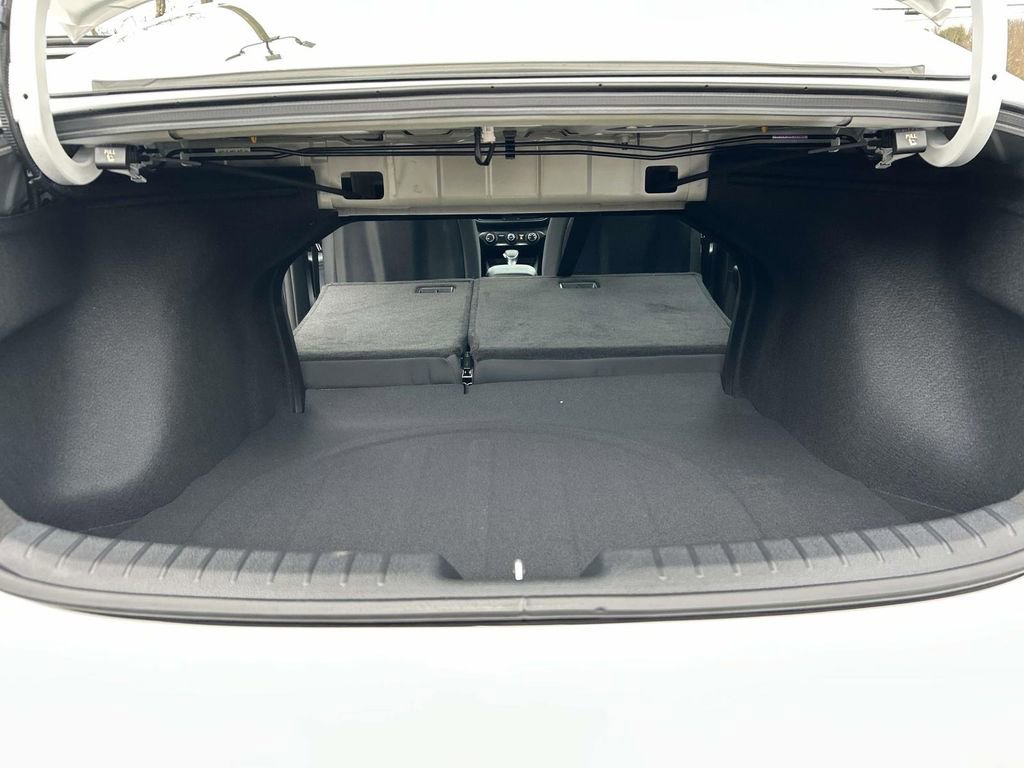 Used 2024 Kia Forte LXS image 14