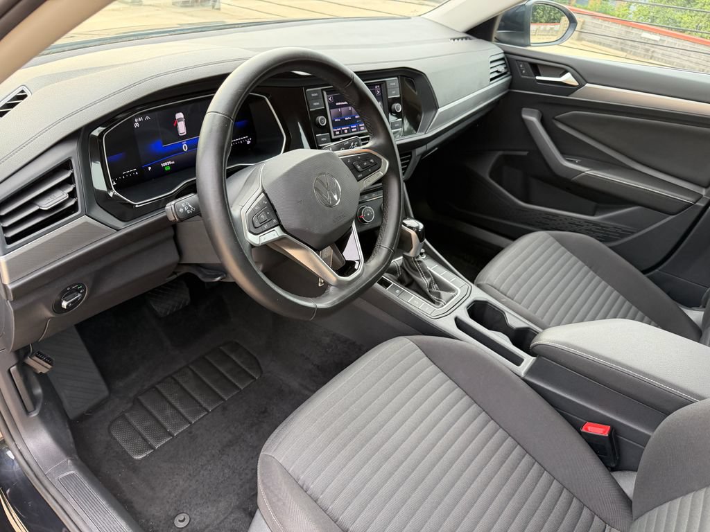 Certified 2024 Volkswagen Jetta S FWD image 8