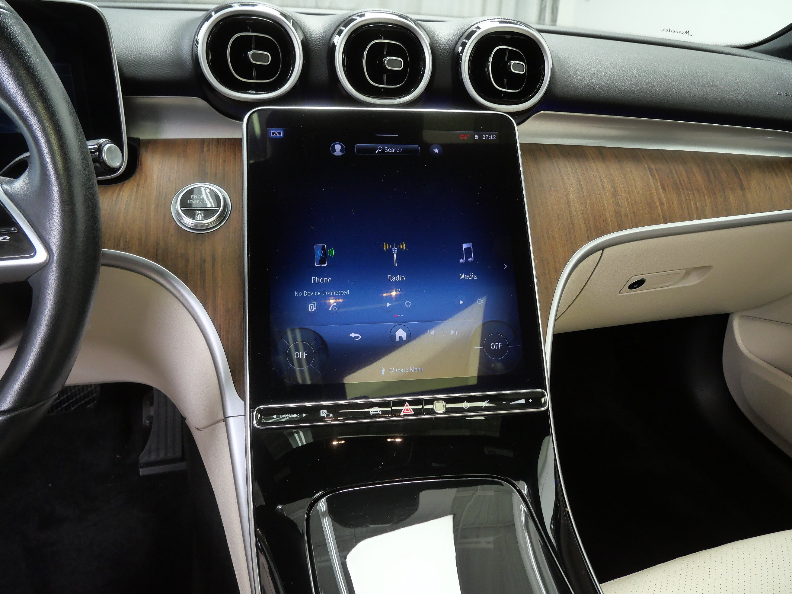 Certified 2023 Mercedes-Benz C 300 4MATIC Sedan image 19