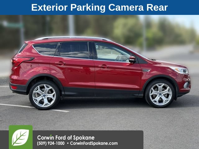 Used 2019 Ford Escape Titanium AWD/4WD image 10