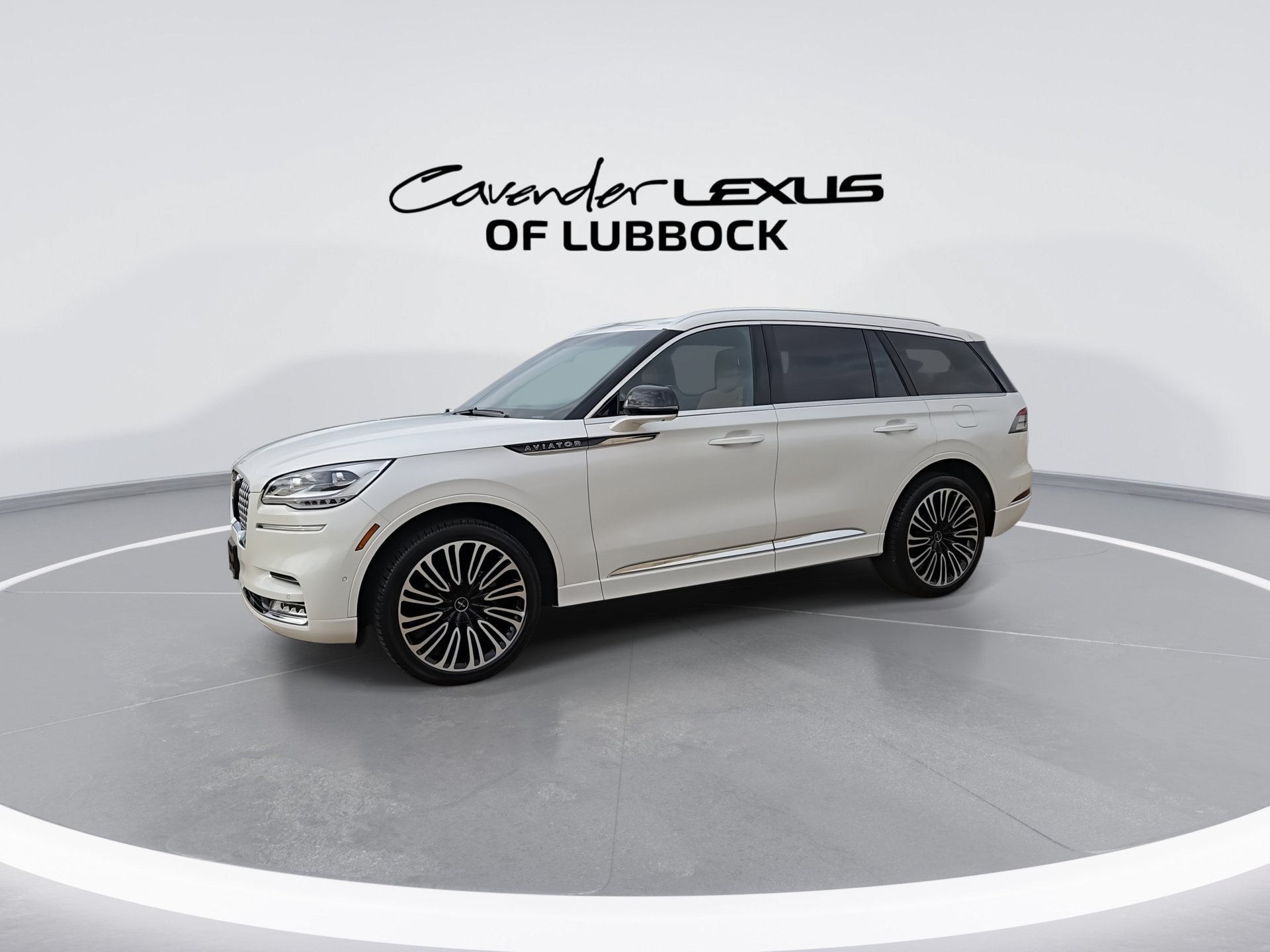 Used 2023 Lincoln Aviator Black Label AWD/4WD image 5